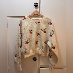 Urban Outfitters Cream Ribbed Collar Embroidery Sherpa Sweatshirt